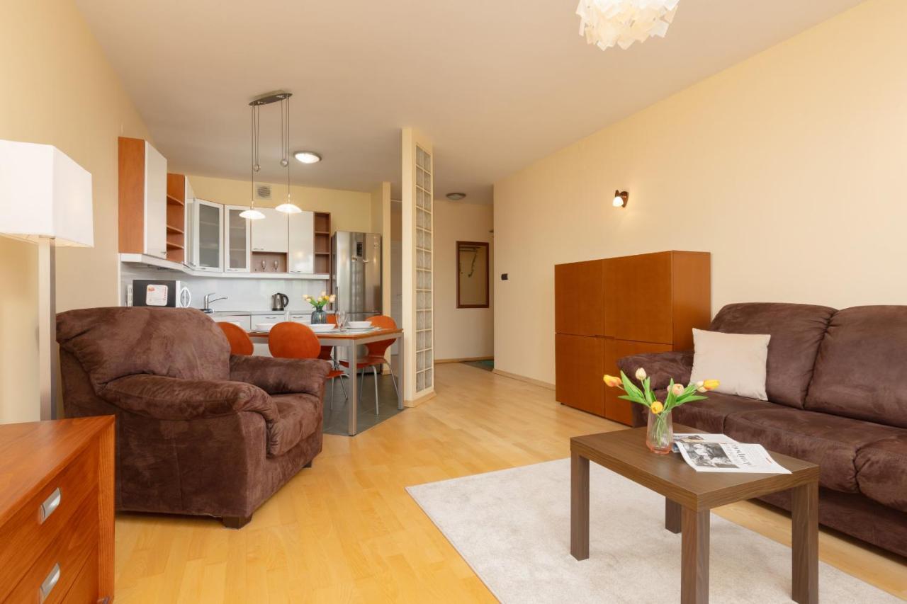 Spacious & Quiet 1 Bedroom Apartment In Pruszkow By Noclegi Renters Esterno foto