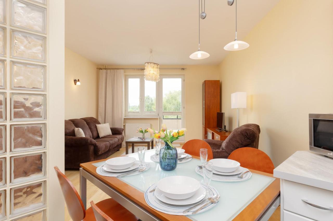 Spacious & Quiet 1 Bedroom Apartment In Pruszkow By Noclegi Renters Esterno foto